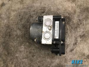 Used ABS pump Renault Modus/Grand Modus (JP) Price on request offered by Niks autodemontage