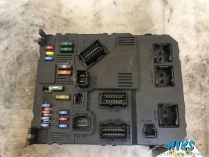 Used Fuse box Peugeot 206 (2A/C/H/J/S) 1.4 16V Price on request offered by Niks autodemontage