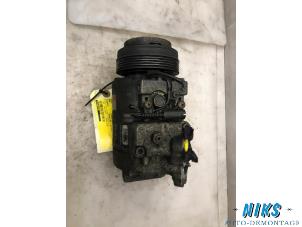 Used Air conditioning pump BMW 5 serie (E39) 528i 24V Price on request offered by Niks autodemontage