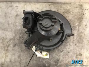 Used Heating and ventilation fan motor Opel Astra Price on request offered by Niks autodemontage