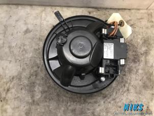 Usados Motor de ventilador de calefactor Volkswagen Jetta Precio de solicitud ofrecido por Niks autodemontage