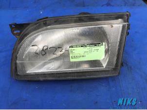 Used Headlight, left Ford Transit 2.5Di Price on request offered by Niks autodemontage