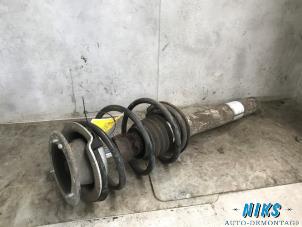 Used Front shock absorber rod, right BMW 5-Serie Price on request offered by Niks autodemontage
