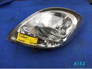 Used Headlight, left Renault Kangoo (KC) 1.5 dCi 65 Price on request offered by Niks autodemontage