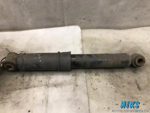 Used Rear shock absorber, left Renault Kangoo/Grand Kangoo (KW) 1.5 dCi 85 Price on request offered by Niks autodemontage
