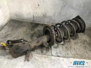 Used Front shock absorber rod, right Renault Kangoo/Grand Kangoo (KW) 1.5 dCi 85 Price on request offered by Niks autodemontage