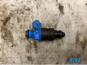 Used Injector (petrol injection) Chevrolet Tacuma 1.6 16V Price on request offered by Niks autodemontage