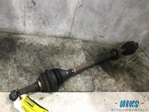 Used Front drive shaft, right Chevrolet Matiz 1.0 Price on request offered by Niks autodemontage