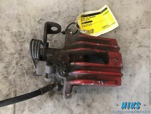 Used Rear brake calliper, left Audi A4 (B7) 1.6 Price on request offered by Niks autodemontage