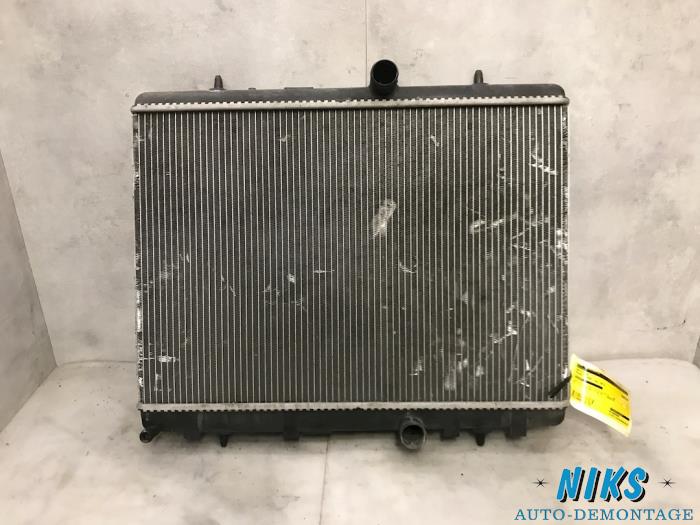 Gebrauchte Kühler Peugeot 3008 I (0U/HU) 1.6 HDiF 16V Preis auf Anfrage angeboten von Niks autodemontage