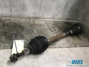 Used Front drive shaft, left Seat Leon (1P1) 1.4 TSI 16V Price on request offered by Niks autodemontage