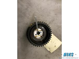 Used Camshaft sprocket Nissan Micra Price on request offered by Niks autodemontage