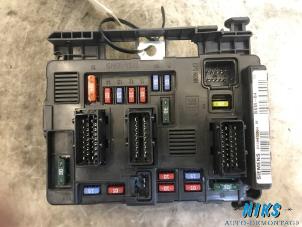 Used Fuse box Peugeot 206 SW (2E/K) 1.6 HDi 16V FAP Price on request offered by Niks autodemontage
