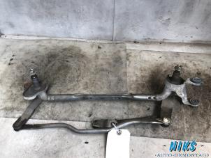 Used Wiper mechanism Mazda 5 (CR19) 1.8i 16V Price on request offered by Niks autodemontage