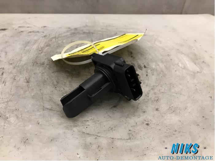 Gebrauchte Luftdichtemesser Toyota Avensis Wagon (T25/B1E) 1.8 16V VVT-i Preis auf Anfrage angeboten von Niks autodemontage