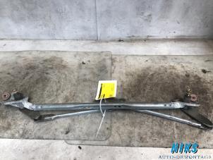 Used Wiper mechanism Toyota Avensis Wagon (T25/B1E) 1.8 16V VVT-i Price on request offered by Niks autodemontage