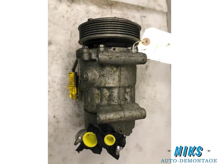 Usagé Compresseur de clim Peugeot 206+ (2L/M) 1.1 XR,XS Prix sur demande proposé par Niks autodemontage