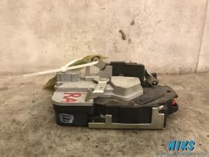 Used Rear door mechanism 4-door, right Peugeot 206+ (2L/M) 1.1 XR,XS Price on request offered by Niks autodemontage