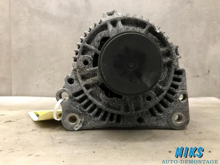 Gebrauchte Dynamo Volkswagen Golf IV (1J1) 1.9 TDI Preis auf Anfrage angeboten von Niks autodemontage