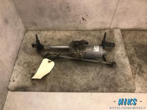 Used Wiper motor + mechanism Opel Corsa D 1.4 16V Twinport Price on request offered by Niks autodemontage