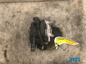 Used Secondary pump Citroen C5 I Break (DE) 2.0 16V Price on request offered by Niks autodemontage