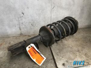 Used Front shock absorber rod, left Hyundai i10 (F5) 1.1i 12V Price on request offered by Niks autodemontage