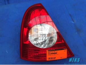 Used Taillight, left Renault Clio II (BB/CB) 1.2 Price on request offered by Niks autodemontage