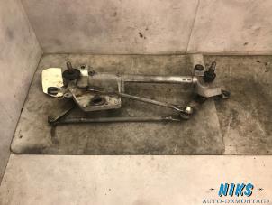Used Wiper mechanism Honda Accord (CL/CN) 2.2 i-CTDi 16V Price on request offered by Niks autodemontage