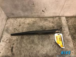Used Rear wiper arm Ford Fiesta 6 (JA8) 1.25 16V Price on request offered by Niks autodemontage