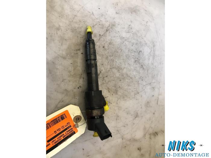 Usagé Injecteurs Renault Grand Scénic II (JM) 1.9 dCi 120 Prix sur demande proposé par Niks autodemontage