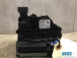 Used Front door lock mechanism 4-door, right Fiat Punto Evo (199) 1.2 Euro 5 Price on request offered by Niks autodemontage