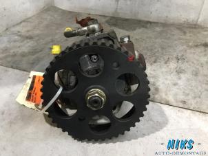 Used Mechanical fuel pump Opel Meriva 1.7 CDTI 16V Price on request offered by Niks autodemontage