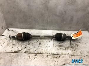 Used Front drive shaft, left Hyundai i20 1.2i 16V Price on request offered by Niks autodemontage