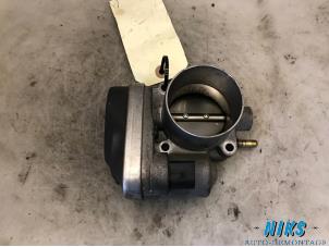 Used Throttle body Renault Scénic II (JM) 2.0 16V Price on request offered by Niks autodemontage