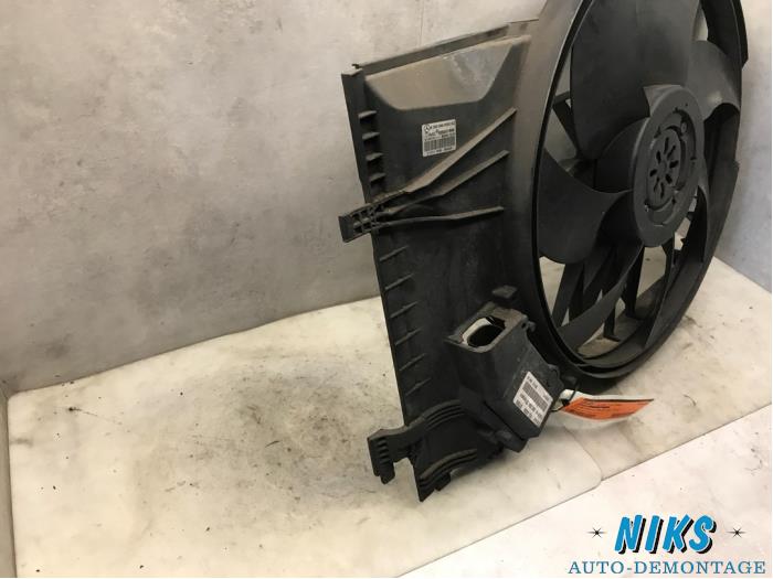 Cooling fans Mercedes C 2.0 C-200K 16V - 03130218