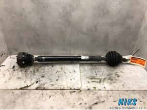Used Front drive shaft, right Volkswagen Golf V Variant (1K5) 1.4 TSI 122 16V Price on request offered by Niks autodemontage
