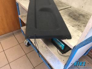 Used Parcel shelf Hyundai Getz 1.1i 12V Price on request offered by Niks autodemontage
