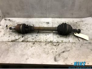 Used Front drive shaft, left Citroen C4 Berline (LC) 1.6 HDi 16V 110 Price on request offered by Niks autodemontage
