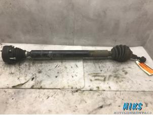 Used Front drive shaft, right Audi A3 (8P1) 1.6 Price on request offered by Niks autodemontage