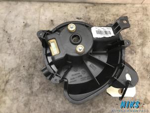 Used Heating and ventilation fan motor Opel Corsa D 1.2 16V Price on request offered by Niks autodemontage