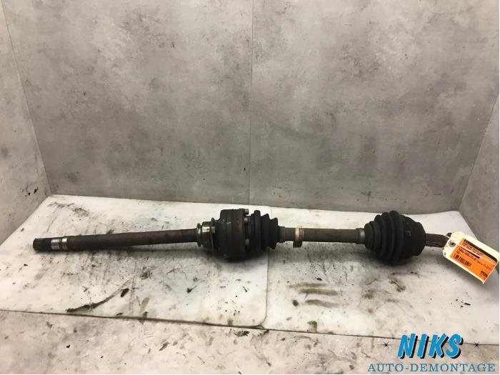 Front drive shaft, right from a Fiat Punto II (188) 1.8 HGT 16V 3-Drs. 2003