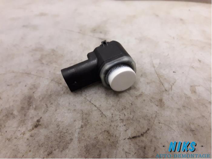 Usados Sensor PDC Volkswagen Golf VI (5K1) 1.2 TSI BlueMotion Precio de solicitud ofrecido por Niks autodemontage