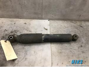 Used Rear shock absorber, left Renault Kangoo (KC) 1.5 dCi 70 Price on request offered by Niks autodemontage