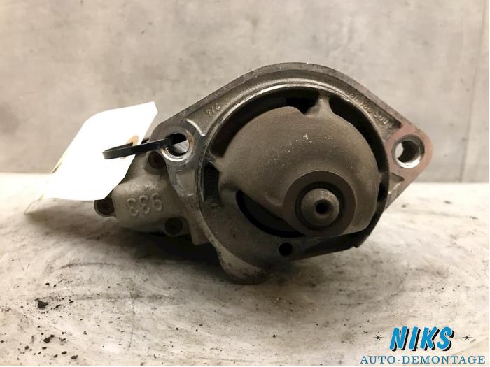 Gebrauchte Anlasser Volkswagen Passat (3B3) 1.6 Preis auf Anfrage angeboten von Niks autodemontage