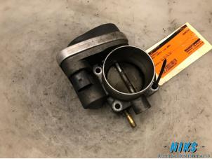 Used Throttle body Renault Scénic II (JM) 1.6 16V Price on request offered by Niks autodemontage