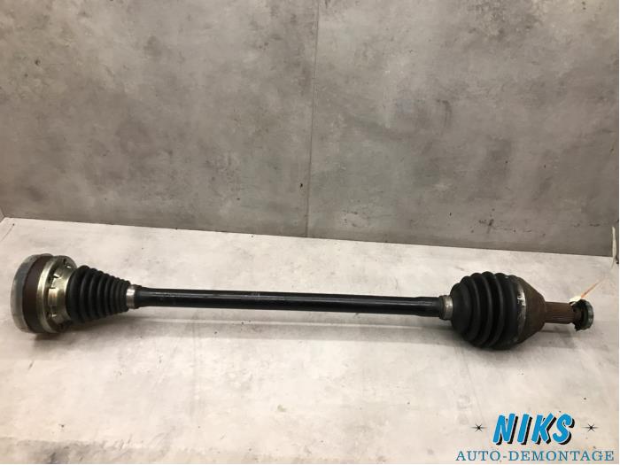 Front drive shaft, right from a Volkswagen Polo V (6R) 1.4 TDI DPF BlueMotion technology 2015