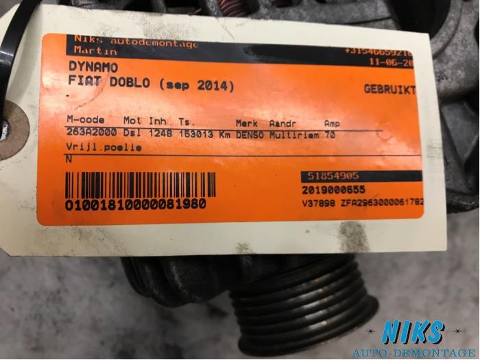 Dynamo d'un Fiat Doblo Cargo (263) 1.3 MJ 16V DPF Euro 5 2014