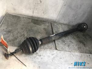 Used Front drive shaft, right Seat Altea (5P1) 1.6 Price on request offered by Niks autodemontage