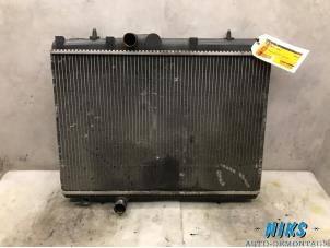 Used Radiator Peugeot 206 SW (2E/K) 1.6 16V Price on request offered by Niks autodemontage