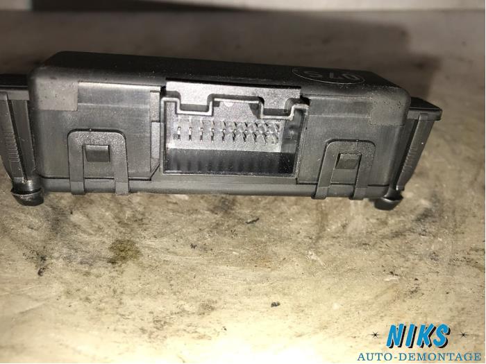 Module (miscellaneous) from a Volkswagen Passat (3C2) 2.0 TFSI 16V 2008